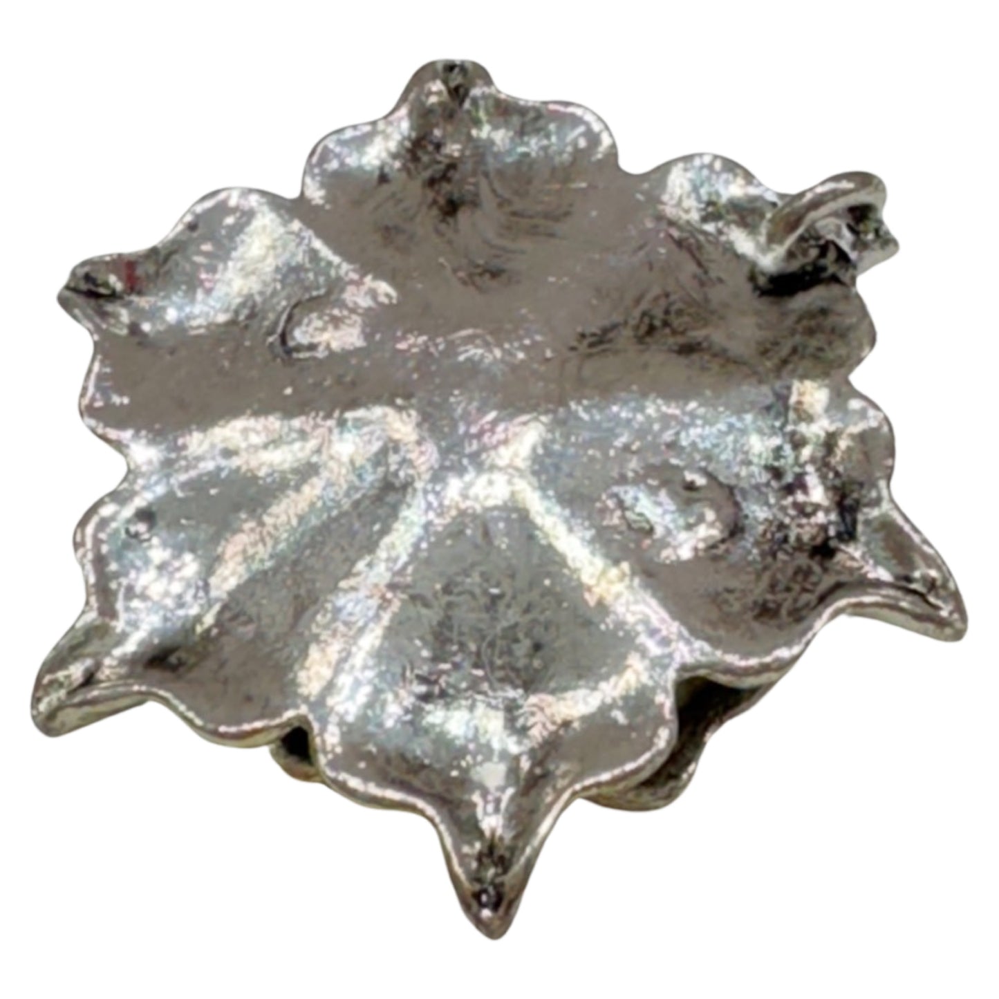 40mm x 40mm Flower Pendant