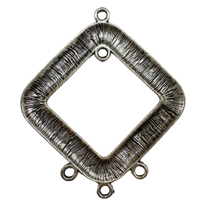 43mm x 51mm Connector Pendant (3 String)