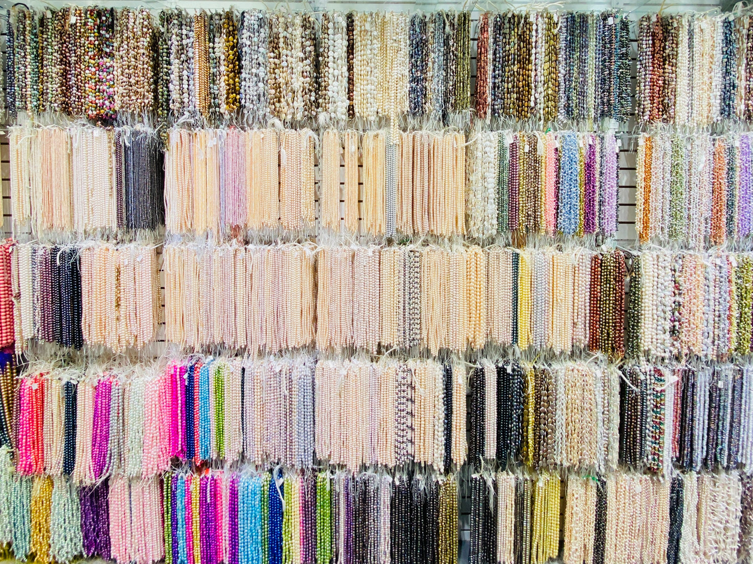 THE BEAD DISTRICT MIAMI'S 1 BEAD STORE The Bead District