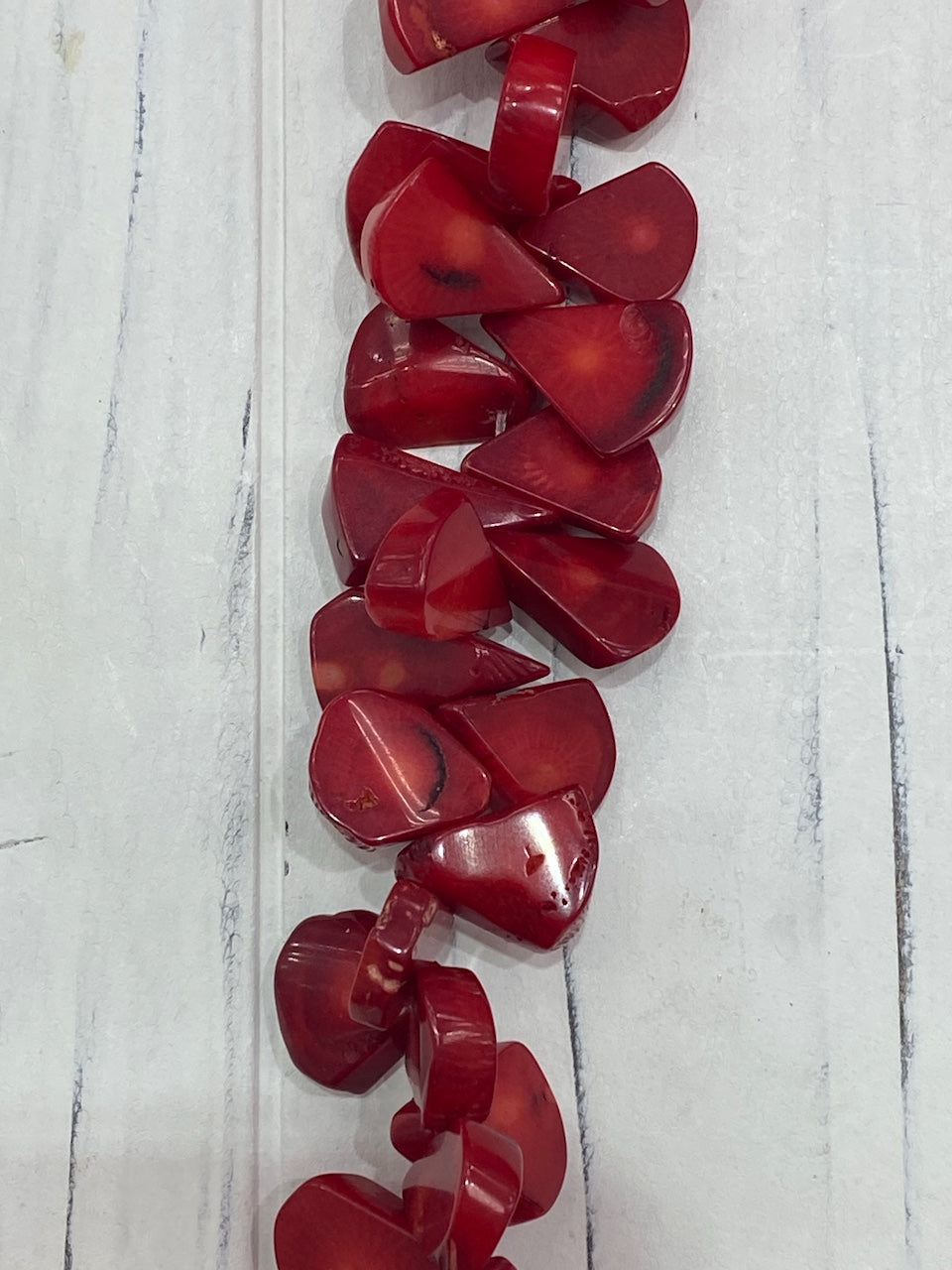 10x16mm tear shape smooth Red Coral (Dyed)